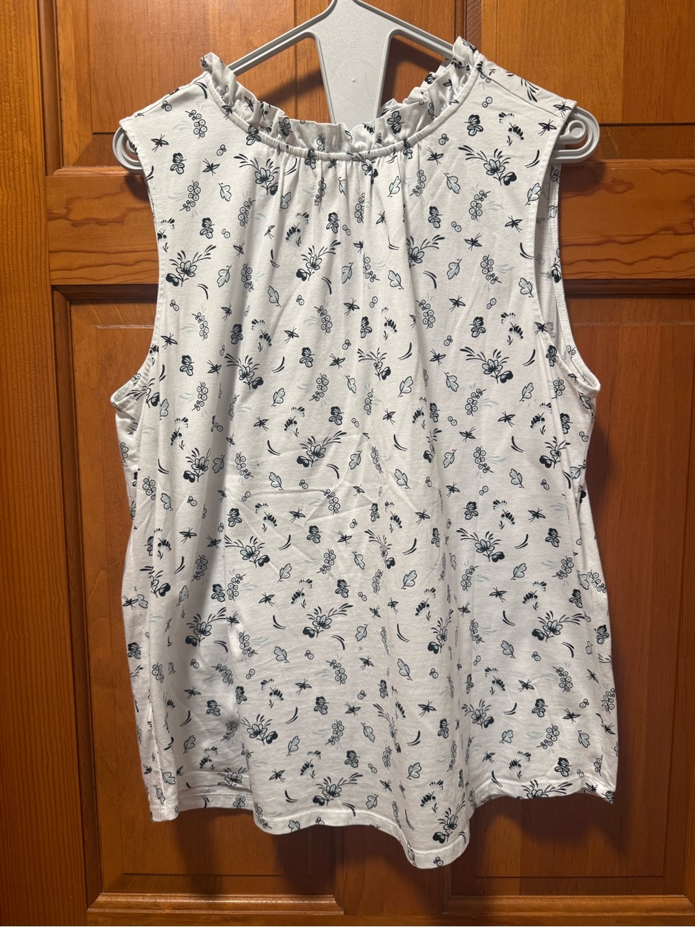 Anne Taylor Factory Sleeveless Top Size Large